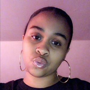 Meet your Posher, Naja